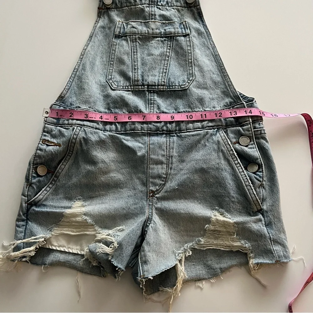 BLANKNYC cut-off shortalls, blue, 24 - Picture 6 of 10